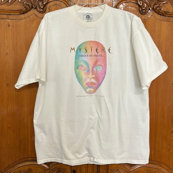 Cirque Du Soliel Tops - Cirque Du Soleil Mystere Collectible Tee